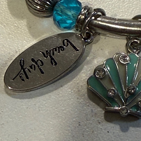 Beach Days Charm Bracelet Turquoise Silver Tone Bead Stretch Nautical - Picture 4 of 5